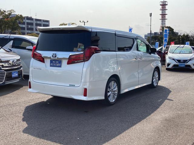 アルファード ２．５Ｓ　Ａパッケージ　Ｗサンルーフ　アルパイン１２．８インチフリップダウンモニター　プリクラッシュセーフティ　パーキングサポートブレーキ　アルパイン１１インチナビ　地デジ　Ｂｌｕｅｔｏｏｔｈ　ＨＤＭＩ　ドラレコ　ＬＥＤ（2枚目）