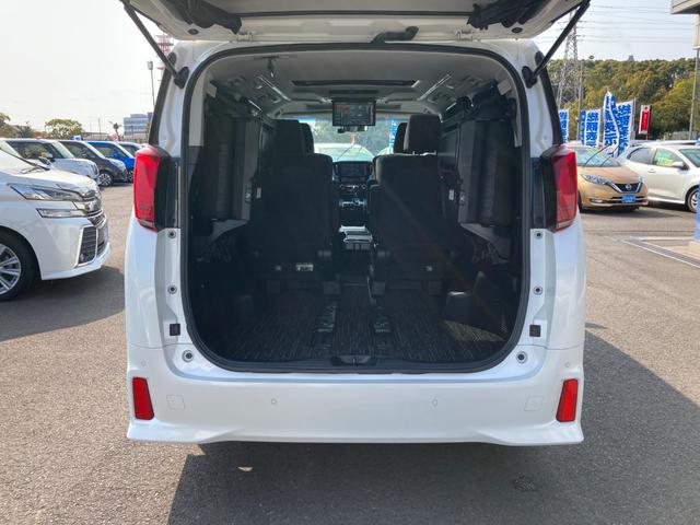 アルファード ２．５Ｓ　Ａパッケージ　Ｗサンルーフ　アルパイン１２．８インチフリップダウンモニター　プリクラッシュセーフティ　パーキングサポートブレーキ　アルパイン１１インチナビ　地デジ　Ｂｌｕｅｔｏｏｔｈ　ＨＤＭＩ　ドラレコ　ＬＥＤ（7枚目）