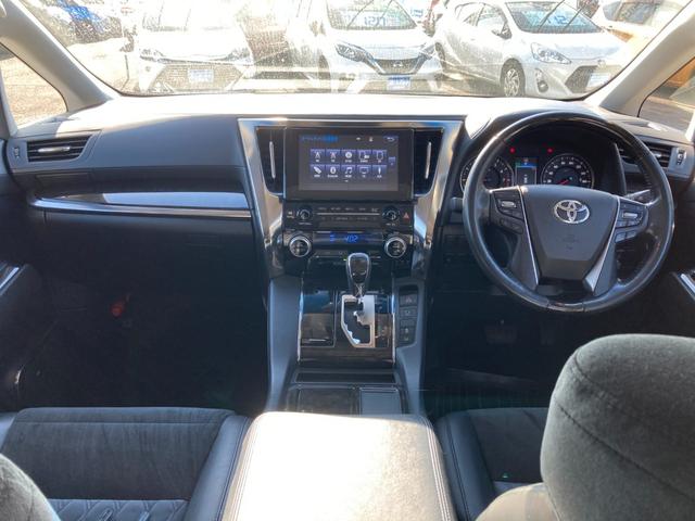 アルファード ２．５Ｓ　Ｃパッケージ　Ｗサンルーフ　フリップダウンモニター　プリクラッシュセーフティ　純正ＳＤナビ　地デジ　Ｂｌｕｅｔｏｏｔｈ　３６０°ビューモニター　ドラレコ　ＪＢＬスピーカー　前席パワーシート　運転席シートメモリー（8枚目）