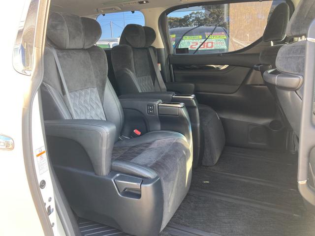 アルファード ２．５Ｓ　Ｃパッケージ　Ｗサンルーフ　フリップダウンモニター　プリクラッシュセーフティ　純正ＳＤナビ　地デジ　Ｂｌｕｅｔｏｏｔｈ　３６０°ビューモニター　ドラレコ　ＪＢＬスピーカー　前席パワーシート　運転席シートメモリー（31枚目）