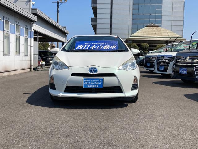 アクア Ｓ　Ｒ２．６．１２トヨタにてＨＶメインバッテリー交換済み　純正ナビ　ワンセグ　Ｂｌｕｅｔｏｏｔｈ　バックモニター　前後ドラレコ　キーレス　ヘッドライトレベライザー（4枚目）