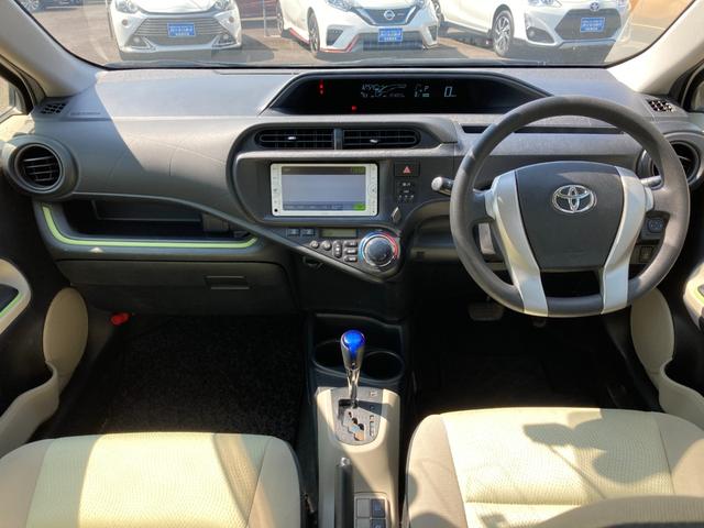 アクア Ｓ　Ｒ２．６．１２トヨタにてＨＶメインバッテリー交換済み　純正ナビ　ワンセグ　Ｂｌｕｅｔｏｏｔｈ　バックモニター　前後ドラレコ　キーレス　ヘッドライトレベライザー（8枚目）