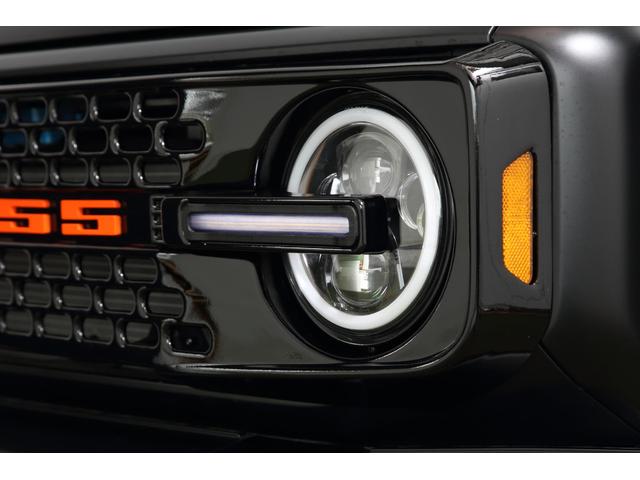 ジムニー ＸＬ　ＮｅｗペイントステルスブラックＶｅｒ　ＢＲＯＮ５５グリル　オープンカントリオリジナルペイント　オールドカントリ　ＬＥＤヘッドライト　社外オーディオ　セーフティサポート　シートヒーター　プッシュスタート（13枚目）