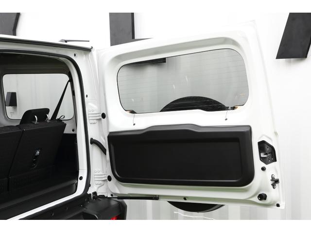ジムニー ＸＣ　７０ＹＯ．７０フルカスタムカー　グリル　ボンネット　バンパーカバー　アンダービューミラー　ベンチレーションダクト　アドブルーカバー　フェンダー用エンブレム　シュノーケル　ＡＬＰＩＮＥモニター（68枚目）