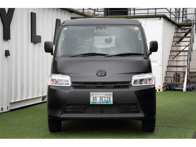 �y�t�����g�t�F�C�X�z�����ŗ����^�E���G�[�X�B����������K�V�K�V�g����A�V�ѐS���ӂ����B