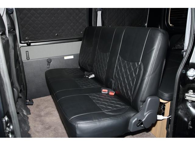 �y�Q��ڃV�[�g�z�N�����Έړ����̍��ȂƂ��Ďg�p�\�B�A�Q�E�ύڂƂ̐؂�ւ������₷�����p�I�ȍ\���ł��B