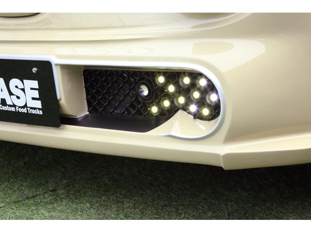 ���C�g���n�m�ɂ���Ƃk�d�c������