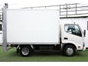 荷物の積み下ろしに便利な、昇降リフト付きパネルバン！荷室には室内灯を備え、夜間や暗所での荷物の積み下ろし・確認に便利です。バックカメラ、ＥＴＣ、ＰＣＳも装備した実用性の高い１台です。