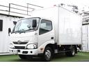 荷物の積み下ろしに便利な、昇降リフト付きパネルバン！荷室には室内灯を備え、夜間や暗所での荷物の積み下ろし・確認に便利です。バックカメラ、ＥＴＣ、ＰＣＳも装備した実用性の高い１台です。