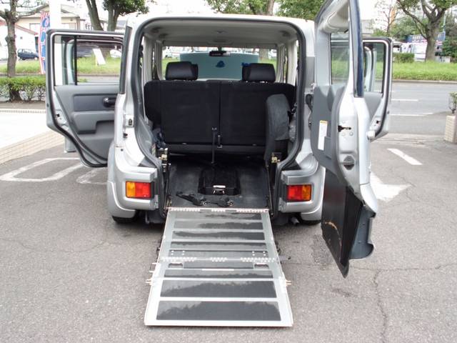 チェアキャブ スローパー車 ワンオーナー 車椅子固定装置(16枚目)