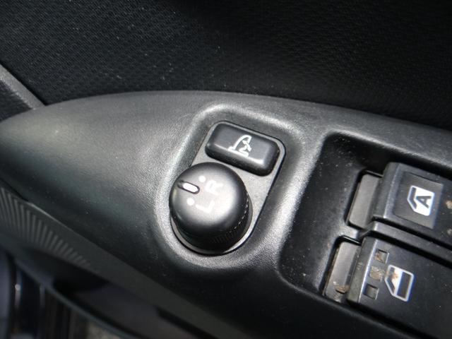 タント カスタムＸ　左側電動スライドドア　ＳＤナビ　フルセグ　ＤＶＤ再生　Ｂｌｕｅｔｏｏｔｈ　バックカメラ　ＨＩＤライト　スマートキー　ＥＴＣ車載器　アルミホイール（10枚目）