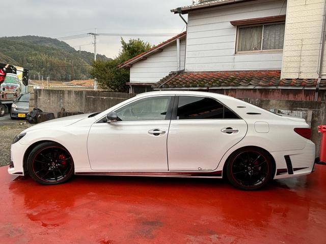 マークＸ ２５０Ｇ　リラックスセレクション・ブラックリミテッド　Ｇ．Ｓ仕様☆Ｇ．Ｓアルミホイール☆車高調☆社外ヘッドライト☆スマートキー☆社外テールランプ（5枚目）