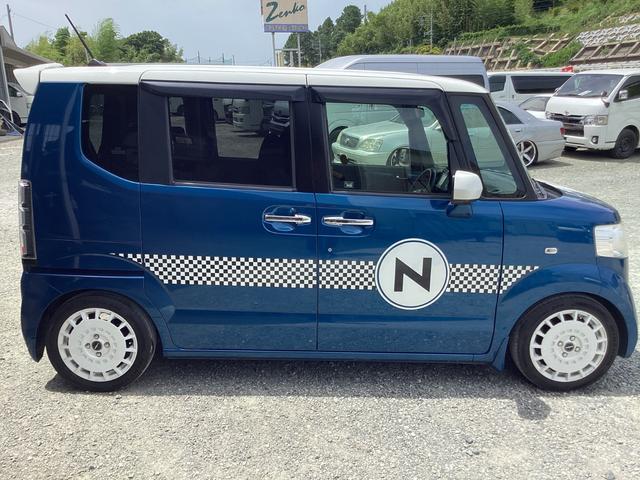 Ｎ－ＢＯＸ＋ ２トーンカラースタイル　Ｇ・Ｌパッケージ　パワースライドドア　社外アルミホイール　助手席エアバック　ＬＥＤヘッドライト　ＥＴＣ　バックカメラ　プッシュスタート　電動格納ミラー　純正ディスプレイオーディオ　オートエアコン（6枚目）
