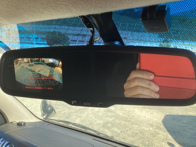 ハイエースバン スーパーＧＬ　ダークプライム　４型　ローダウン　ヴァイパーセキュリティ　電動格納ウインカーミラー　ＬＥＤイエローフォグランプ　社外フロントスポイラー　ルーフスポイラー　リアスライドガラス小窓　カロッツェリアＳＤナビ（33枚目）