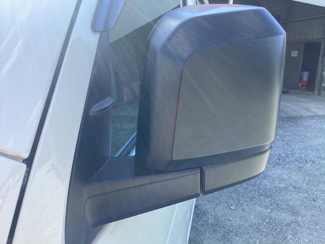 ハイエースバン ロングDX GLパッケージ 6型 ハイルーフ パノラミックビュー ダブルエアコン クリアランスソナー 純正LEDヘッドライト デジタルインナーミラー トヨタセーフティセンス ドライブレコーダー リアヒーター 内張レザー変更(15枚目)
