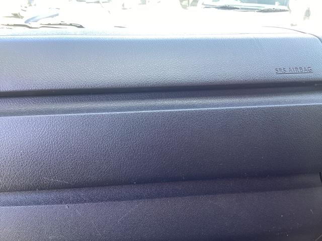 ハイエースバン ロングDX GLパッケージ 6型 ハイルーフ パノラミックビュー ダブルエアコン クリアランスソナー 純正LEDヘッドライト デジタルインナーミラー トヨタセーフティセンス ドライブレコーダー リアヒーター 内張レザー変更(42枚目)