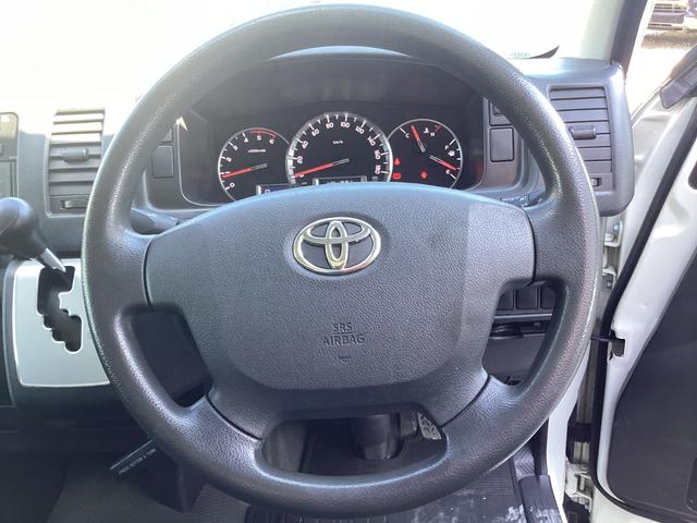 レジアスエースバン 　５型　低温強化バン　ＤＥＮＳＯ製―２２℃冷凍機　４ＷＤ　寒冷地仕様　ミラー型バックモニター　純正セキュリティ　ビルトインＥＴＣ　イージークローザー　電動格納ミラー　キーレス　レベライザー（21枚目）