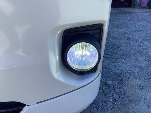 ハイエースバン スーパーＧＬ　ダークプライムＩＩ　６型　社外エアロ４点　アルパインＢＩＧＸ　両側パワースライドドア　ワンオーナー　ローダウン　社外ウインカーミラー　クリアランスソナー　トヨタセーフティセンス　オーバーフェンダー　ＬＥＤフォグランプ（18枚目）