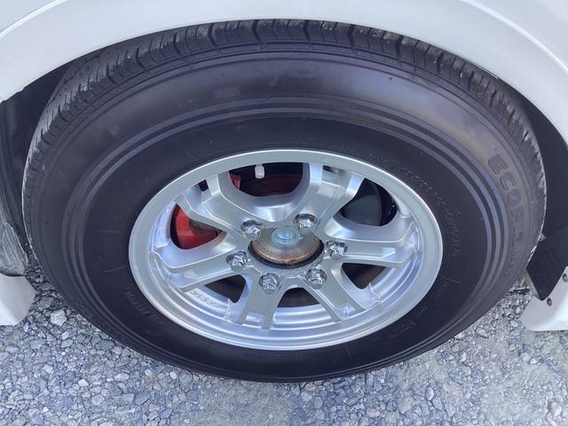 ハイエースバン スーパーＧＬ　ダークプライムＩＩ　６型　社外エアロ４点　アルパインＢＩＧＸ　両側パワースライドドア　ワンオーナー　ローダウン　社外ウインカーミラー　クリアランスソナー　トヨタセーフティセンス　オーバーフェンダー　ＬＥＤフォグランプ（24枚目）