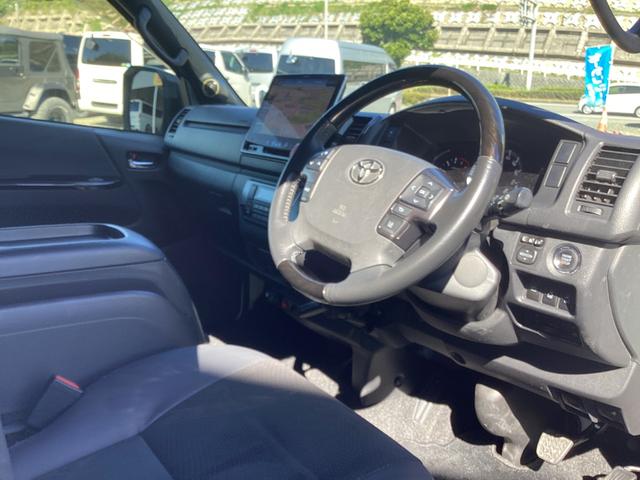 ハイエースバン スーパーＧＬ　ダークプライムＩＩ　６型　社外エアロ４点　アルパインＢＩＧＸ　両側パワースライドドア　ワンオーナー　ローダウン　社外ウインカーミラー　クリアランスソナー　トヨタセーフティセンス　オーバーフェンダー　ＬＥＤフォグランプ（26枚目）