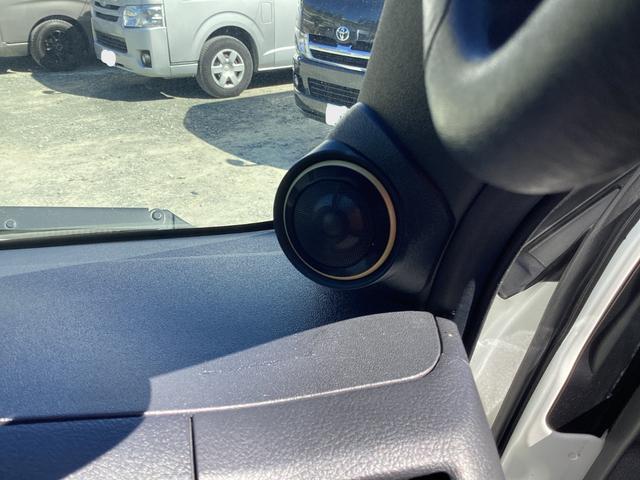 ハイエースバン スーパーＧＬ　ダークプライムＩＩ　６型　社外エアロ４点　アルパインＢＩＧＸ　両側パワースライドドア　ワンオーナー　ローダウン　社外ウインカーミラー　クリアランスソナー　トヨタセーフティセンス　オーバーフェンダー　ＬＥＤフォグランプ（28枚目）