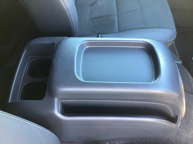 ハイエースバン スーパーＧＬ　ダークプライムＩＩ　６型　社外エアロ４点　アルパインＢＩＧＸ　両側パワースライドドア　ワンオーナー　ローダウン　社外ウインカーミラー　クリアランスソナー　トヨタセーフティセンス　オーバーフェンダー　ＬＥＤフォグランプ（36枚目）