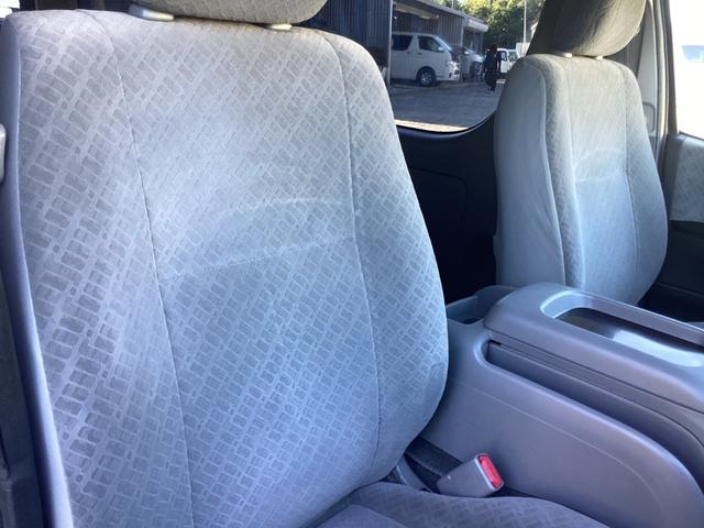 ハイエースバン ロングスーパーＧＬ　２型　新品タイミングベルト　ローダウン　社外フロントスポイラー　ルーフスポイラー　アルパインツイーター　バックカメラ　純正ＳＤナビ　ＥＴＣ　ダブルエアコン　レベライザー　１００Ｖ電源（18枚目）