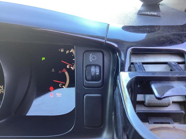 ハイエースバン ロングスーパーＧＬ　２型　新品タイミングベルト　ローダウン　社外フロントスポイラー　ルーフスポイラー　アルパインツイーター　バックカメラ　純正ＳＤナビ　ＥＴＣ　ダブルエアコン　レベライザー　１００Ｖ電源（23枚目）