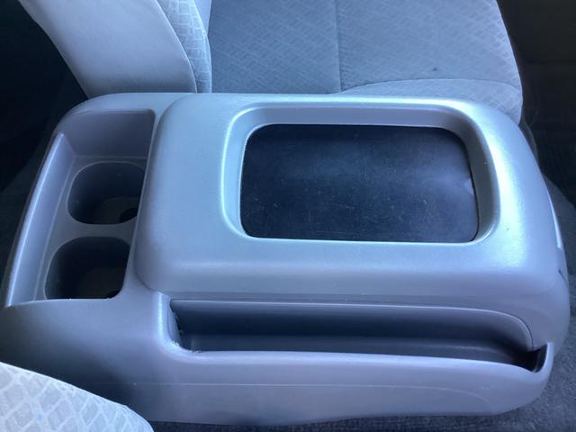 ハイエースバン ロングスーパーＧＬ　２型　新品タイミングベルト　ローダウン　社外フロントスポイラー　ルーフスポイラー　アルパインツイーター　バックカメラ　純正ＳＤナビ　ＥＴＣ　ダブルエアコン　レベライザー　１００Ｖ電源（24枚目）