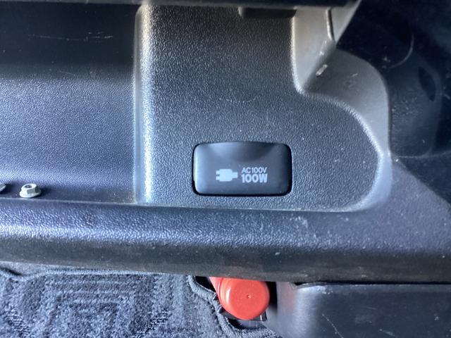 ハイエースバン ロングスーパーＧＬ　２型　新品タイミングベルト　ローダウン　社外フロントスポイラー　ルーフスポイラー　アルパインツイーター　バックカメラ　純正ＳＤナビ　ＥＴＣ　ダブルエアコン　レベライザー　１００Ｖ電源（31枚目）