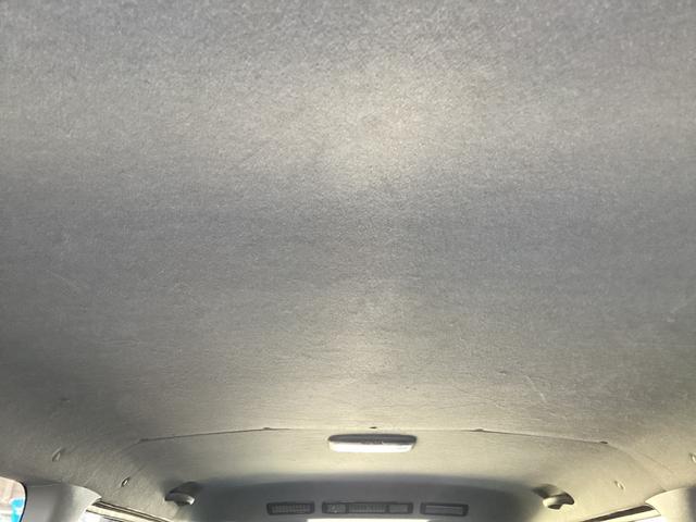 ハイエースバン ロングスーパーＧＬ　２型　新品タイミングベルト　ローダウン　社外フロントスポイラー　ルーフスポイラー　アルパインツイーター　バックカメラ　純正ＳＤナビ　ＥＴＣ　ダブルエアコン　レベライザー　１００Ｖ電源（41枚目）