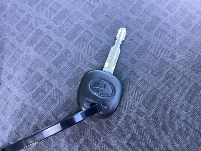 ハイエースバン ロングスーパーＧＬ　２型　新品タイミングベルト　ローダウン　社外フロントスポイラー　ルーフスポイラー　アルパインツイーター　バックカメラ　純正ＳＤナビ　ＥＴＣ　ダブルエアコン　レベライザー　１００Ｖ電源（45枚目）