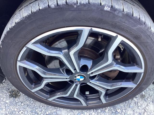 Ｘ２ ｘＤｒｉｖｅ　２０ｉ　ＭスポーツＸ　インテリジェンスセーフティ　パワーバックドア　アクティブクルーズコントロール　Ｍスポーツアルミホイール　クリアランスソナー　純正ＬＥＤプロジェクター　ステアリングスイッチ　ＬＥＤフォグランプ（16枚目）