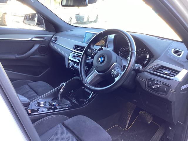 Ｘ２ ｘＤｒｉｖｅ　２０ｉ　ＭスポーツＸ　インテリジェンスセーフティ　パワーバックドア　アクティブクルーズコントロール　Ｍスポーツアルミホイール　クリアランスソナー　純正ＬＥＤプロジェクター　ステアリングスイッチ　ＬＥＤフォグランプ（18枚目）