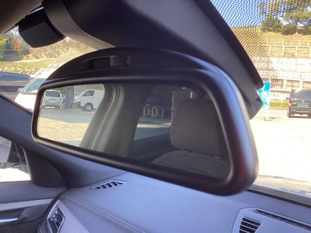 Ｘ２ ｘＤｒｉｖｅ　２０ｉ　ＭスポーツＸ　インテリジェンスセーフティ　パワーバックドア　アクティブクルーズコントロール　Ｍスポーツアルミホイール　クリアランスソナー　純正ＬＥＤプロジェクター　ステアリングスイッチ　ＬＥＤフォグランプ（22枚目）