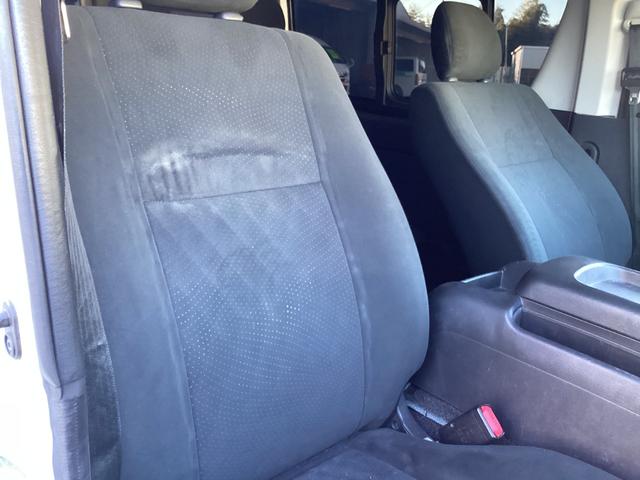 レジアスエースバン ロングスーパーＧＬ　４型後期　タイミングベルト交換渡し　純正ＬＥＤヘッドライト　プッシュスタート　リアスライドガラス小窓　ビルトインＥＴＣ　１００Ｖ電源　バックカメラ　ダブルエアコン　フルセグ視聴　イージークローザー（17枚目）