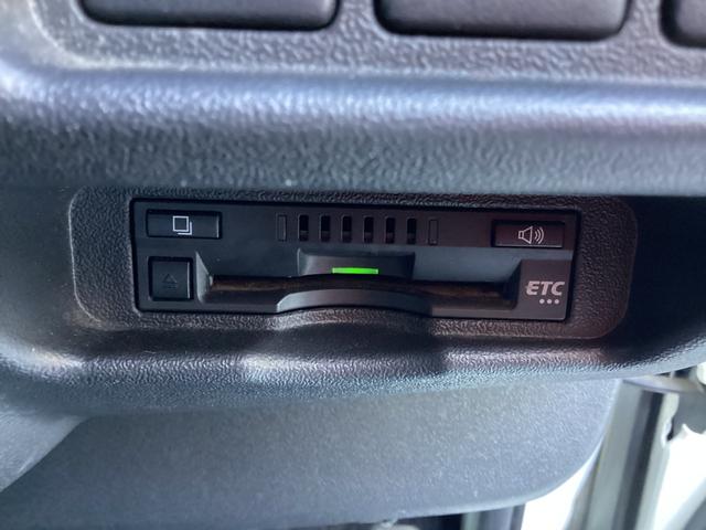 レジアスエースバン ロングスーパーＧＬ　４型後期　タイミングベルト交換渡し　純正ＬＥＤヘッドライト　プッシュスタート　リアスライドガラス小窓　ビルトインＥＴＣ　１００Ｖ電源　バックカメラ　ダブルエアコン　フルセグ視聴　イージークローザー（19枚目）