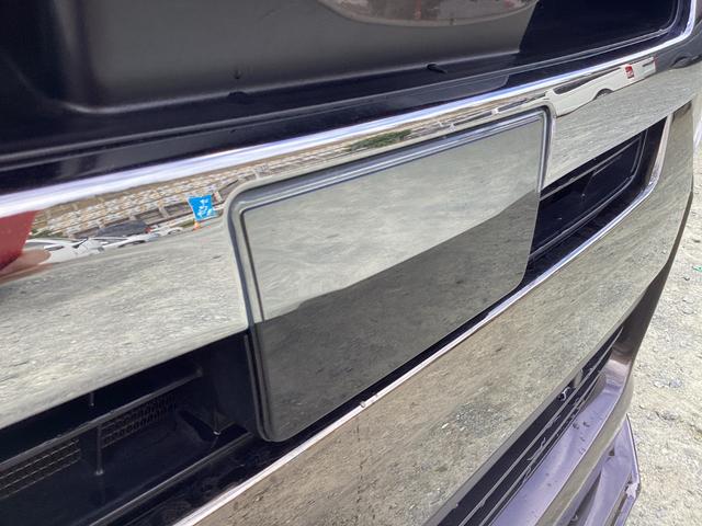 ハイエースバン スーパーＧＬ　５０ＴＨ　アニバーサリーリミテッド　５型　社外デイライト付きフロントスポイラー　両側パワースライドドア　トヨタセーフティセンス　カロッツェリアＳＤナビ　ドライブレコーダー　社外ウッドコンビハンドル　荷室ＣＦシート　助手席エアバック（14枚目）