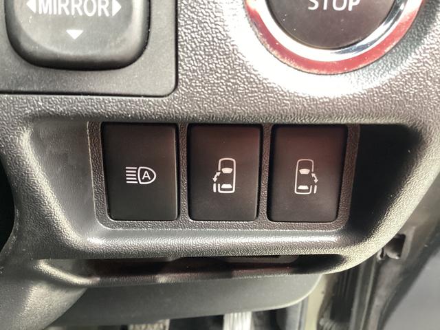 ハイエースバン スーパーＧＬ　５０ＴＨ　アニバーサリーリミテッド　５型　社外デイライト付きフロントスポイラー　両側パワースライドドア　トヨタセーフティセンス　カロッツェリアＳＤナビ　ドライブレコーダー　社外ウッドコンビハンドル　荷室ＣＦシート　助手席エアバック（21枚目）