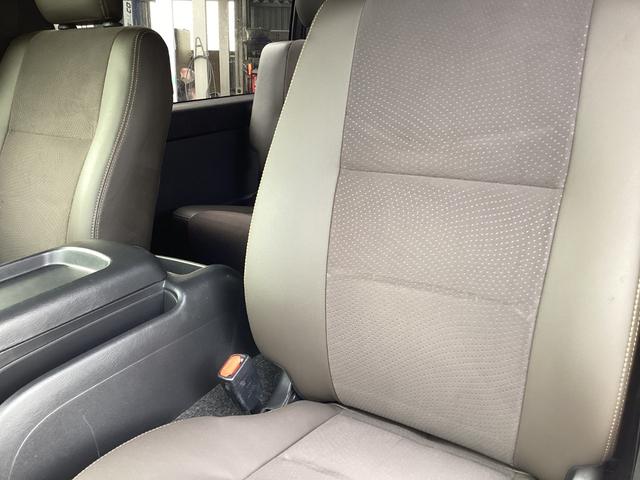 ハイエースバン スーパーＧＬ　５０ＴＨ　アニバーサリーリミテッド　５型　社外デイライト付きフロントスポイラー　両側パワースライドドア　トヨタセーフティセンス　カロッツェリアＳＤナビ　ドライブレコーダー　社外ウッドコンビハンドル　荷室ＣＦシート　助手席エアバック（38枚目）