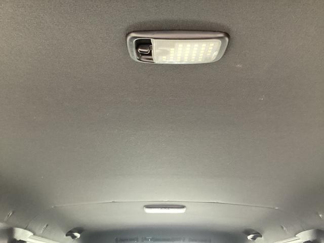 ハイエースバン スーパーＧＬ　５０ＴＨ　アニバーサリーリミテッド　５型　社外デイライト付きフロントスポイラー　両側パワースライドドア　トヨタセーフティセンス　カロッツェリアＳＤナビ　ドライブレコーダー　社外ウッドコンビハンドル　荷室ＣＦシート　助手席エアバック（45枚目）