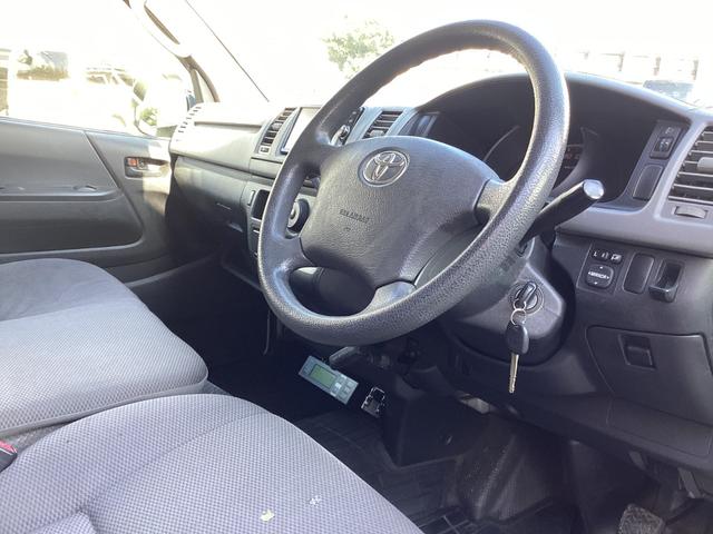 ハイエースバン 　３型後期　中温冷凍バン　ＤＥＮＳＯ製－７℃冷凍機　ＧＬパッケージ仕様　バックカメラ　メッキ電動格納ミラー　タイミングベルト交換済み　同色バンパー　ＥＴＣ　キーレス　レベライザー（15枚目）