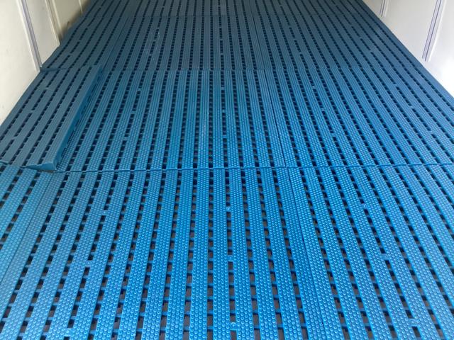 ハイエースバン 　３型後期　中温冷凍バン　ＤＥＮＳＯ製－７℃冷凍機　ＧＬパッケージ仕様　バックカメラ　メッキ電動格納ミラー　タイミングベルト交換済み　同色バンパー　ＥＴＣ　キーレス　レベライザー（40枚目）