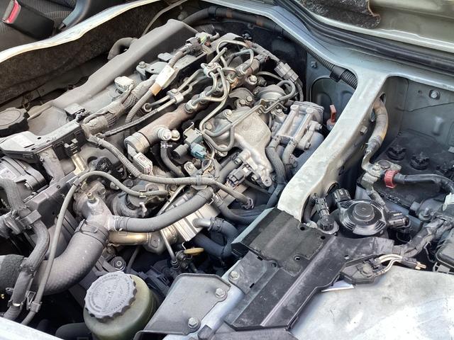 ハイエースバン 　３型後期　中温冷凍バン　ＤＥＮＳＯ製－７℃冷凍機　ＧＬパッケージ仕様　バックカメラ　メッキ電動格納ミラー　タイミングベルト交換済み　同色バンパー　ＥＴＣ　キーレス　レベライザー（45枚目）