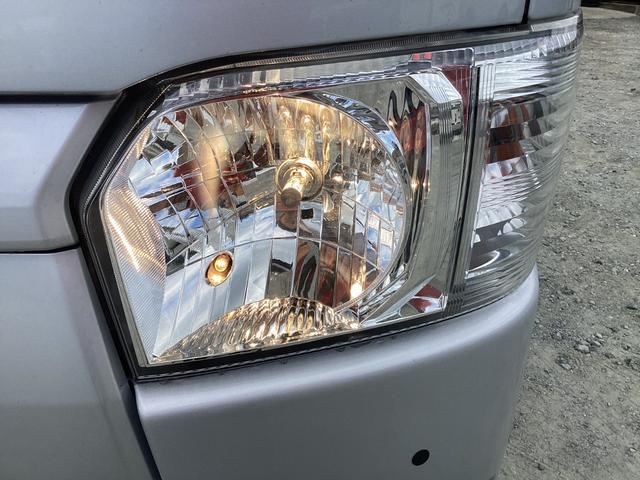 ハイエースバン ロングＤＸ　６型　ＧＬパッケージ仕様　クリアランスソナー　トヨタセーフティセンス　リアスライドガラス小窓　ドライブレコーダー　カロッツェリアＳＤナビ　純正セキュリティ　内張レザー変更　ビルトインＥＴＣ　キーレス（12枚目）