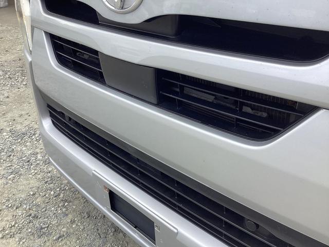 ハイエースバン ロングＤＸ　６型　ＧＬパッケージ仕様　クリアランスソナー　トヨタセーフティセンス　リアスライドガラス小窓　ドライブレコーダー　カロッツェリアＳＤナビ　純正セキュリティ　内張レザー変更　ビルトインＥＴＣ　キーレス（13枚目）