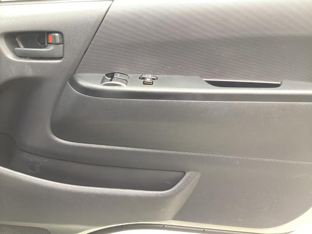 ハイエースバン ロングＤＸ　６型　ＧＬパッケージ仕様　クリアランスソナー　トヨタセーフティセンス　リアスライドガラス小窓　ドライブレコーダー　カロッツェリアＳＤナビ　純正セキュリティ　内張レザー変更　ビルトインＥＴＣ　キーレス（17枚目）