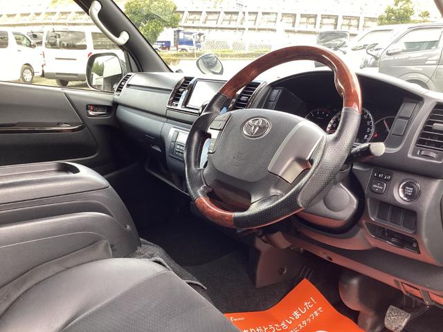 ハイエースバン スーパーＧＬ　ダークプライム　４型後期　社外アルミホイール　ＬＥＤイエローフォグランプ　ビルトインＥＴＣ２．０　リアスライドガラス小窓　タイミングベルト交換済み　純正ＬＥＤヘッドライト　プッシュスタート　１００Ｖ電源（16枚目）