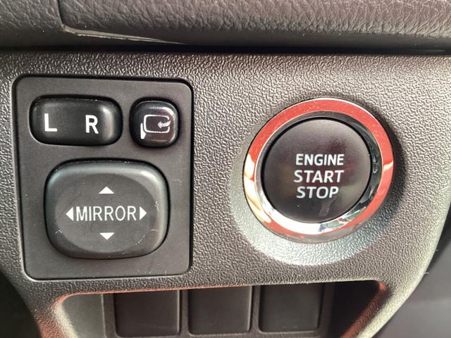 ハイエースバン スーパーＧＬ　ダークプライム　４型後期　社外アルミホイール　ＬＥＤイエローフォグランプ　ビルトインＥＴＣ２．０　リアスライドガラス小窓　タイミングベルト交換済み　純正ＬＥＤヘッドライト　プッシュスタート　１００Ｖ電源（18枚目）