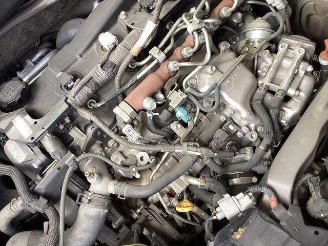 ハイエースバン スーパーＧＬ　ダークプライム　４型後期　社外アルミホイール　ＬＥＤイエローフォグランプ　ビルトインＥＴＣ２．０　リアスライドガラス小窓　タイミングベルト交換済み　純正ＬＥＤヘッドライト　プッシュスタート　１００Ｖ電源（46枚目）